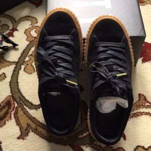 Slightly used PUMA FENTY BY RIHANNA